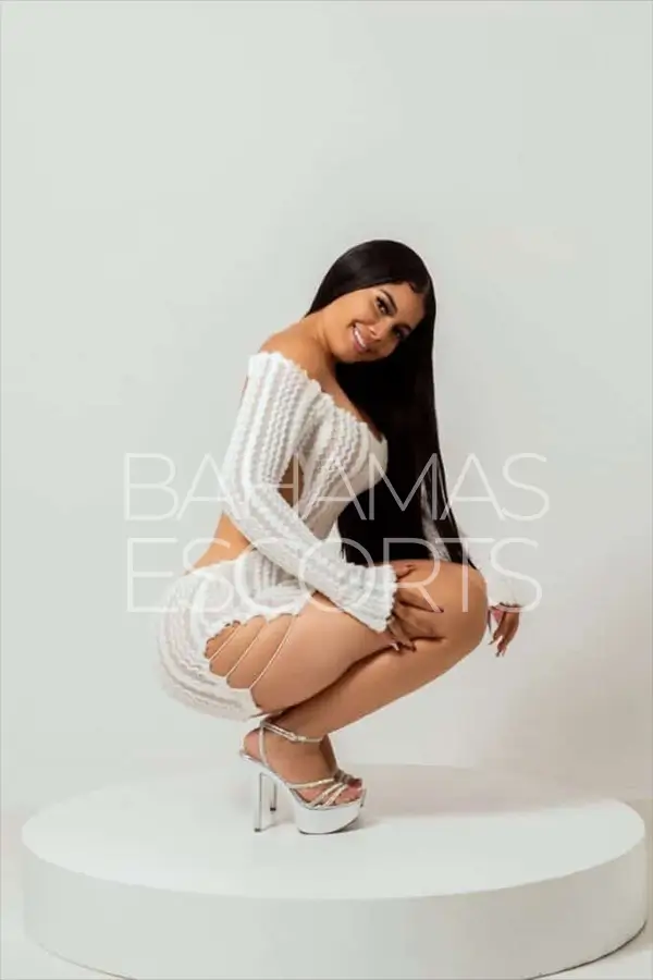Glamorous companion embodying style, discretion, and luxury lifestyle experiences