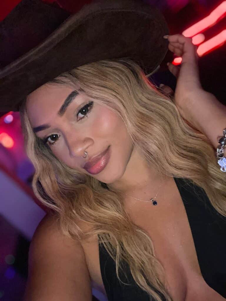Beautiful Colombian Doll Available